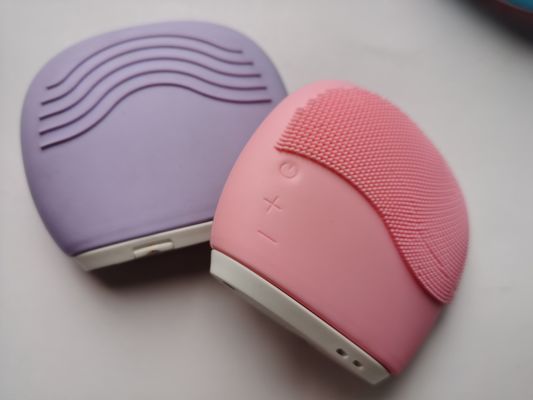 Pijat Wajah Silikon Electric Face Cleaning Scrubber Untuk Exfoliator