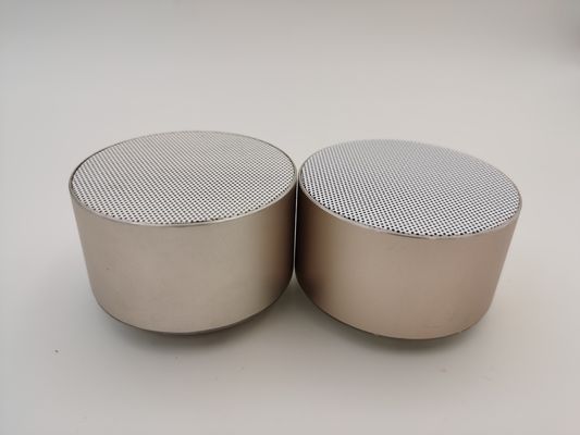 CE ROHS Sertifikasi Portable Bluetooth Speaker Hands Free 69x69x42mm