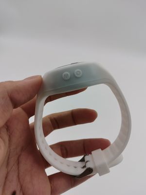 CE Paling Akurat Langkah Counter Fitness Band Untuk Waterproof Langkah Daily Pelacakan