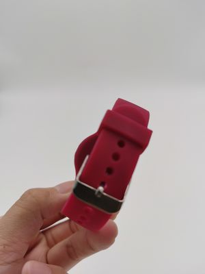 Gelang Pedometer yang Bisa Dipakai Dengan Pelacak Pembakaran Kalori Desain Ringan