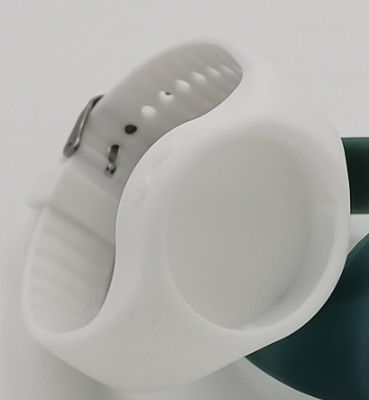 Gelang Pedometer Putih Standar Uni Eropa dengan Pelacakan Jarak Jauh