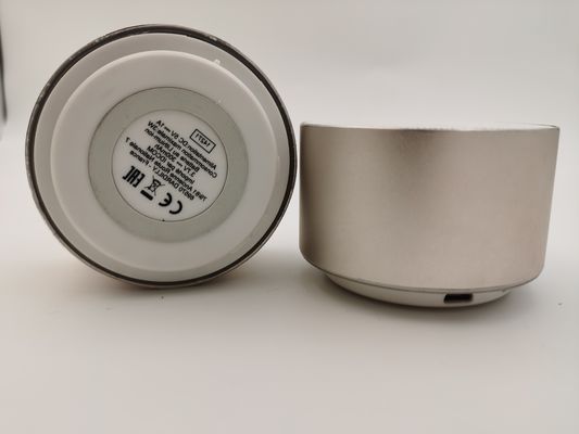CE ROHS Sertifikasi Speaker Portable Wireless Hands Free 69x69x42mm