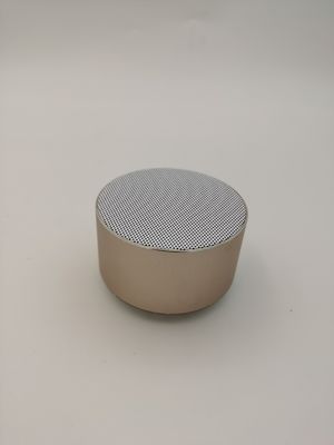 Profesional Wireless Portable Travel Bluetooth Speaker DC5V 1A Dengan Radio FM