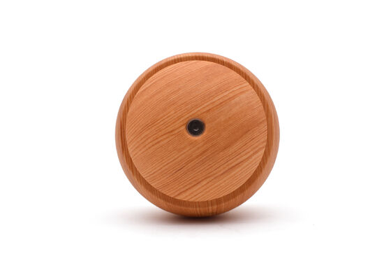 Desain Diffuser Minimalis yang Langsing Dengan Finish Gandum Kayu Dan Dasar Non-Slip