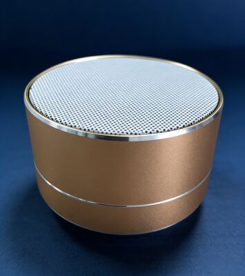 Speaker Bluetooth 3W yang disesuaikan dengan Audio HD dan Bass yang ditingkatkan